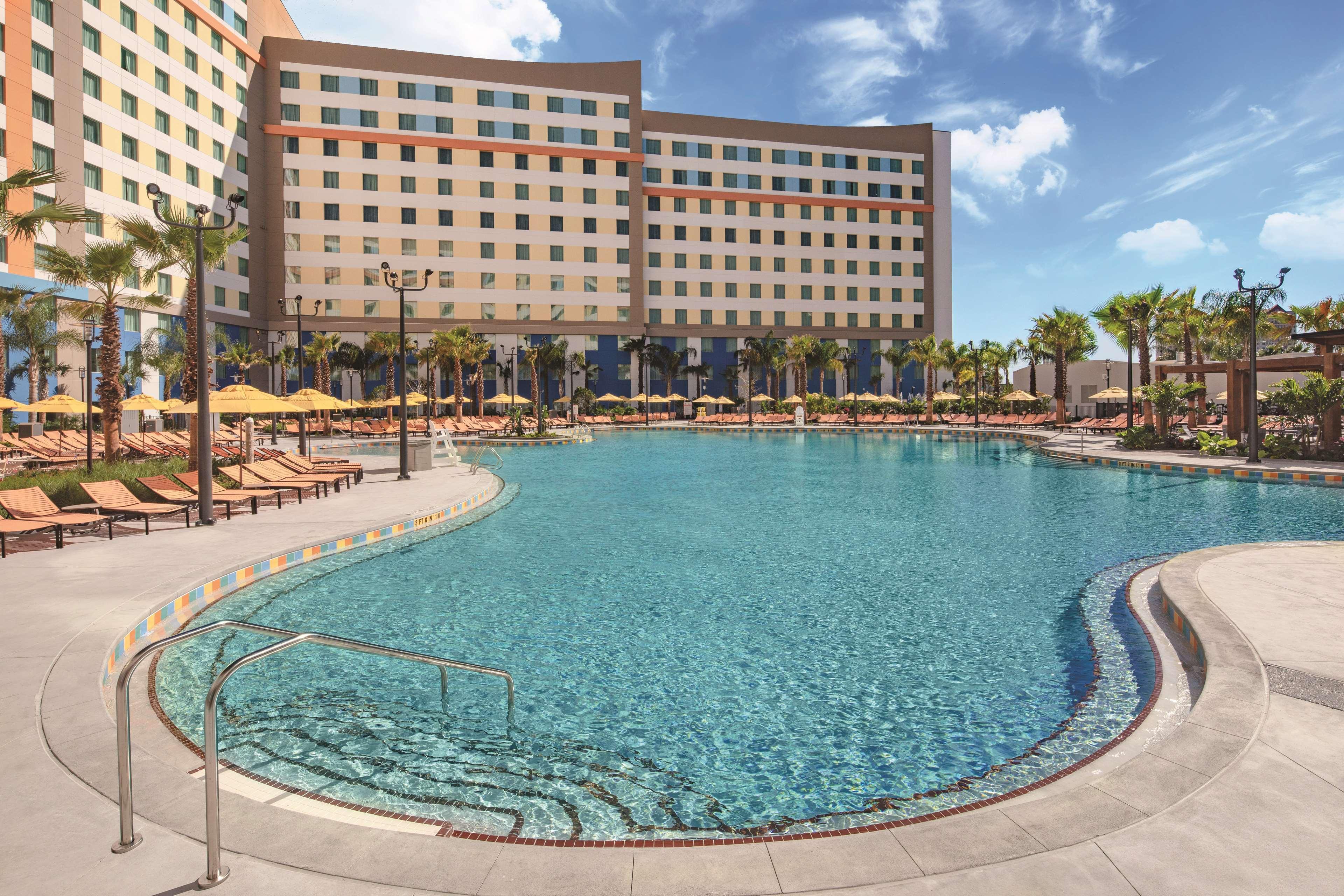 Universal'S Endless Summer Resort - Dockside Inn And Suites Orlando Exterior photo